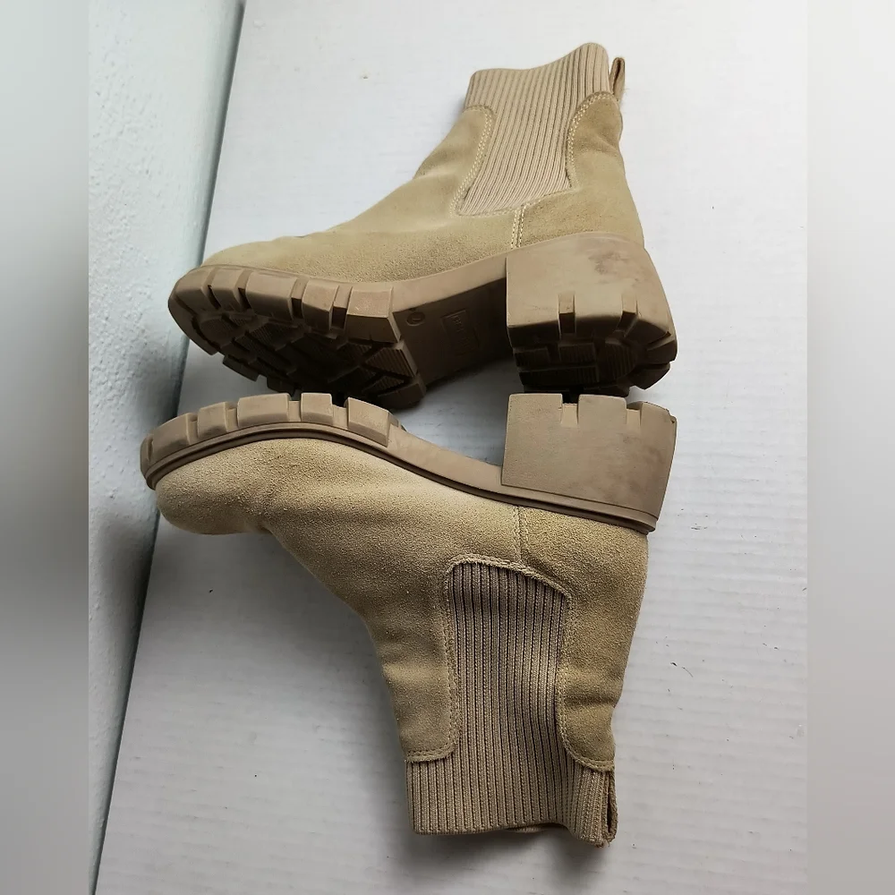 Steve Madden Hayle 7.5 Tan Platform Chelsea Chunky Boots Shoes